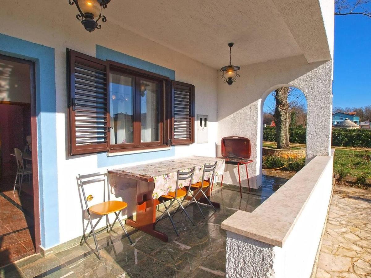 Alma Apartment Poreč Exterior foto